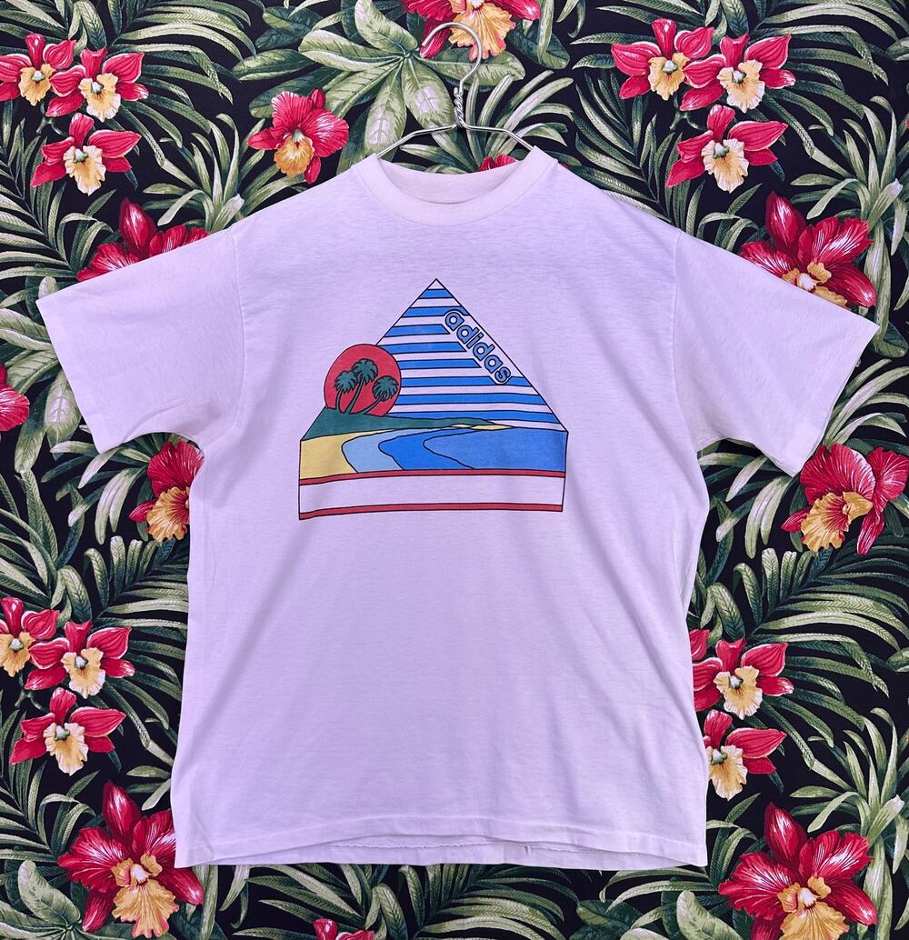 Vintage 80s Adidas White Tshirt Beach Design Size XL